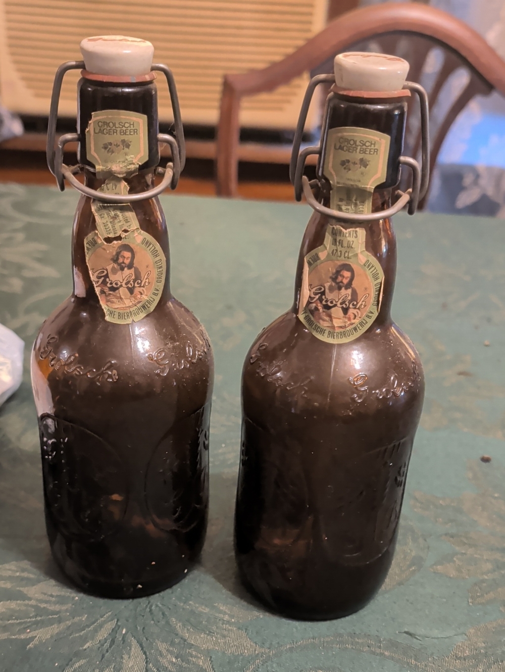 Brown Swing-Top Beer Bottles - Set of 2
